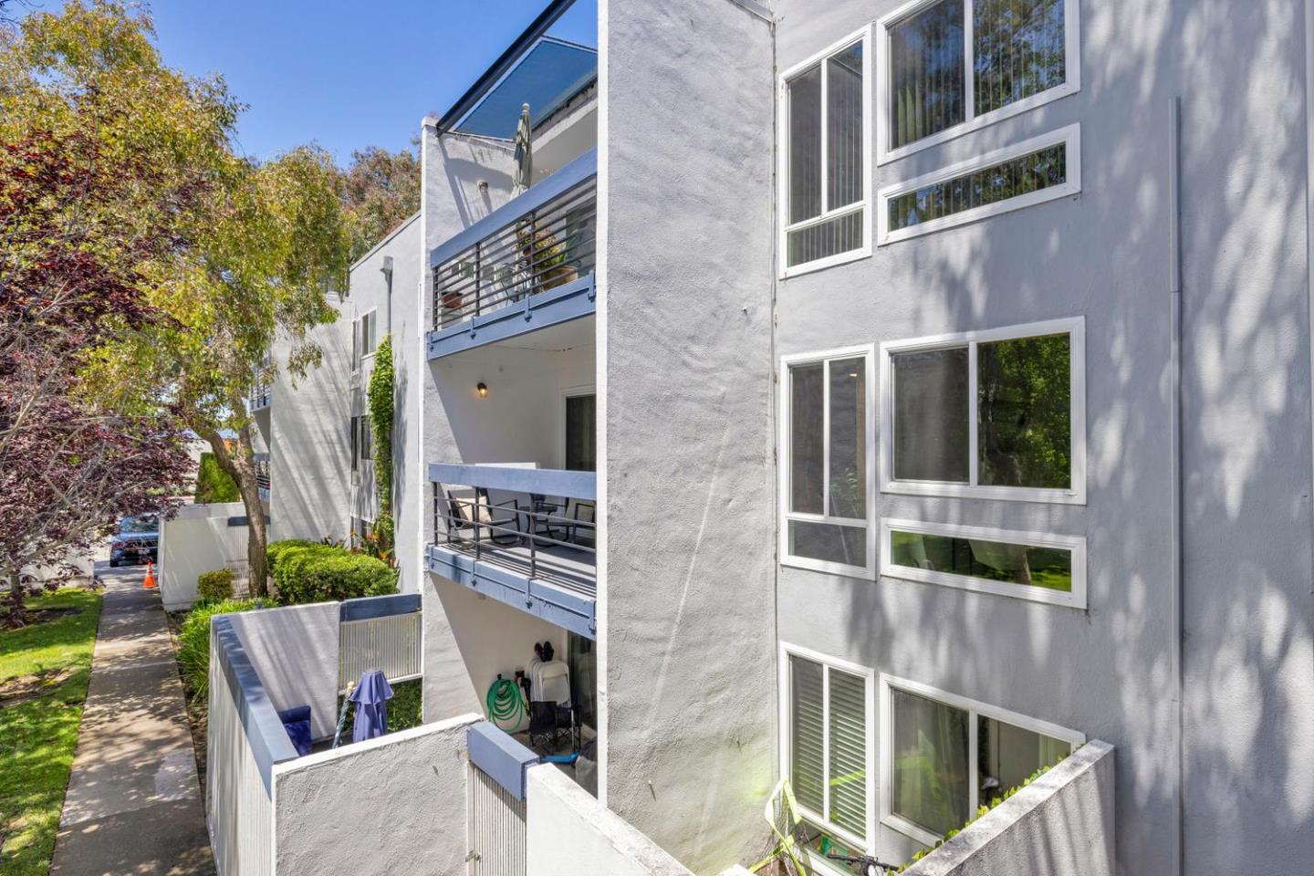 1033 Shell Boulevard, Unit 7 Foster City, CA 94404 - Photo 6 of 34