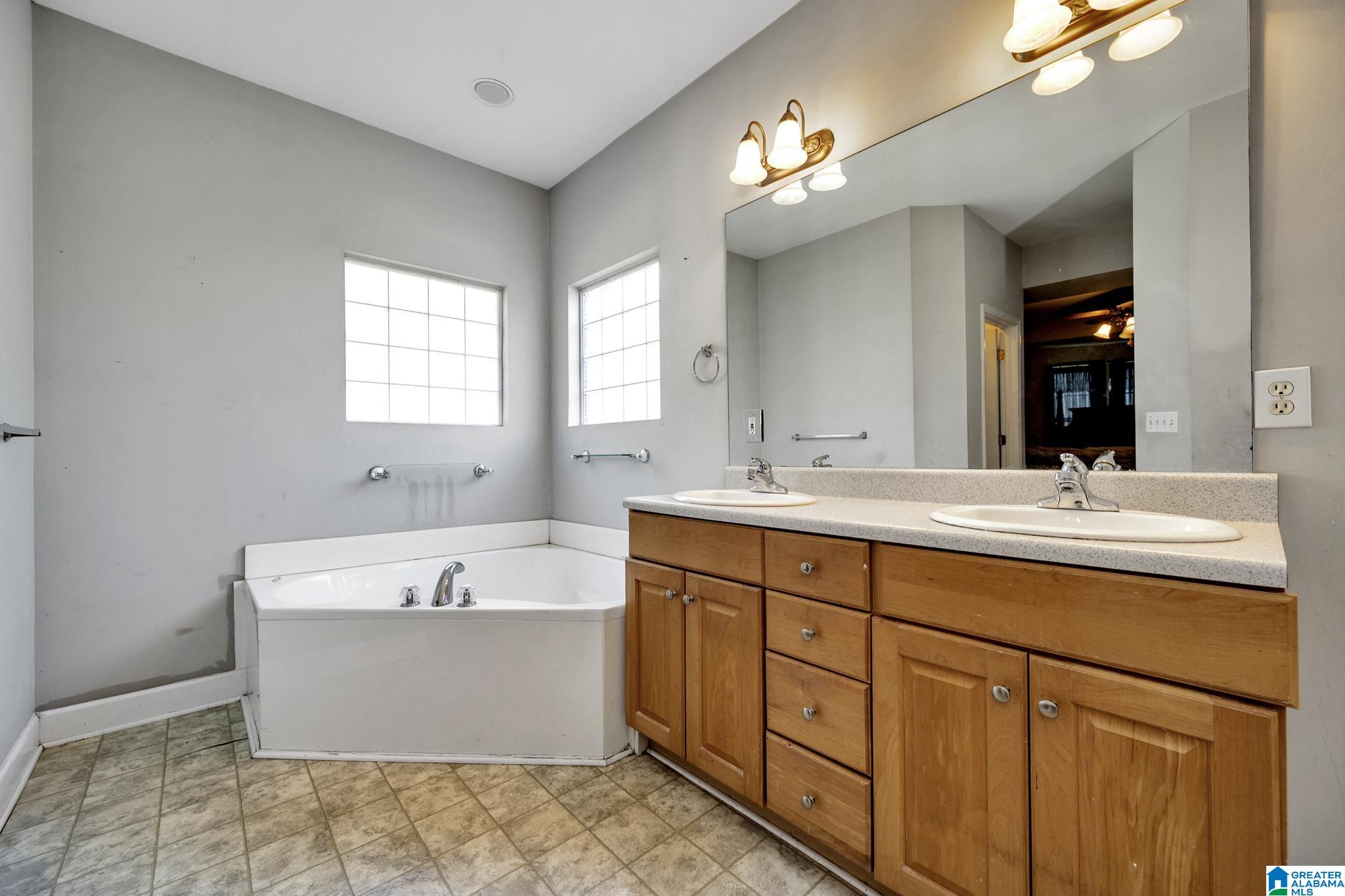 9733 Bankston Road Dora, AL 35062 - Photo 15 of 40