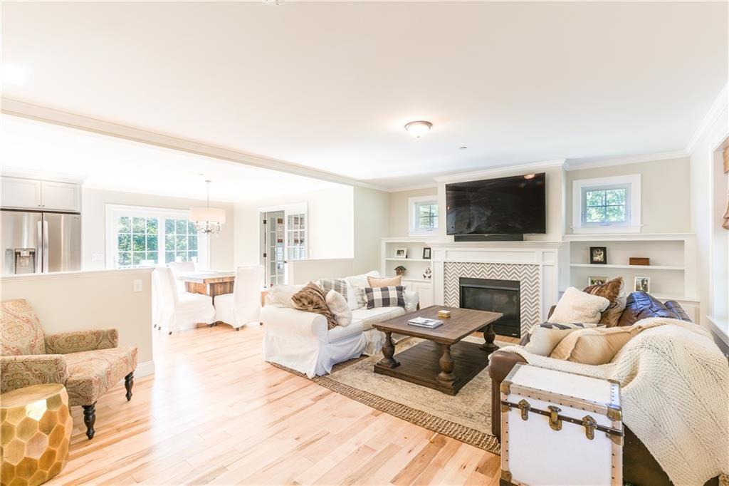 52 Hardy Road Falmouth, ME 04105 - Photo 6 of 35 Photo