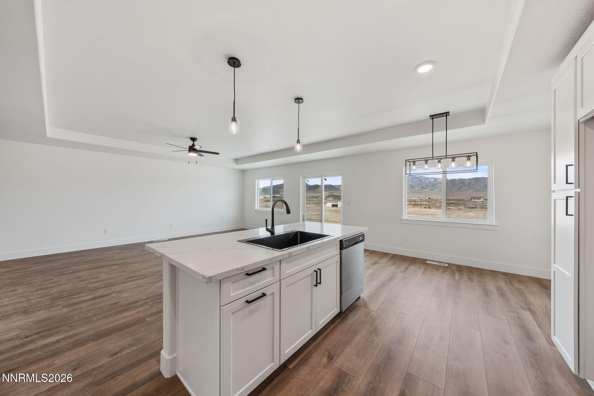 427 Yellow Brick Road Battle Mountain, NV 89820 - Photo 11 of 21 Kitchen