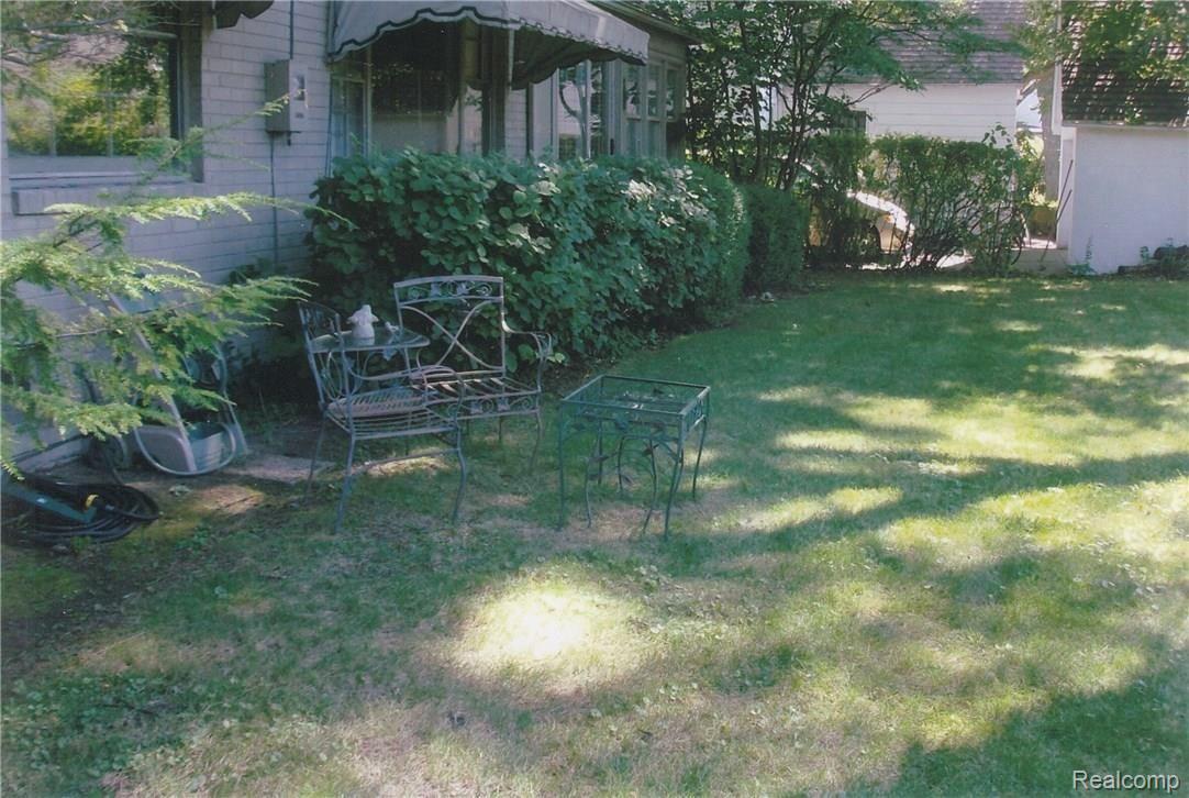 75 Colonial Road Grosse Pointe, MI 48236 - Photo 19 of 19 ps_2015_09_11___09_13_15.jpg