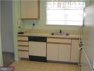 73302 Delaire Landing Road Philadelphia, PA 19114 - Photo 2 of 6 Gallery Image 2