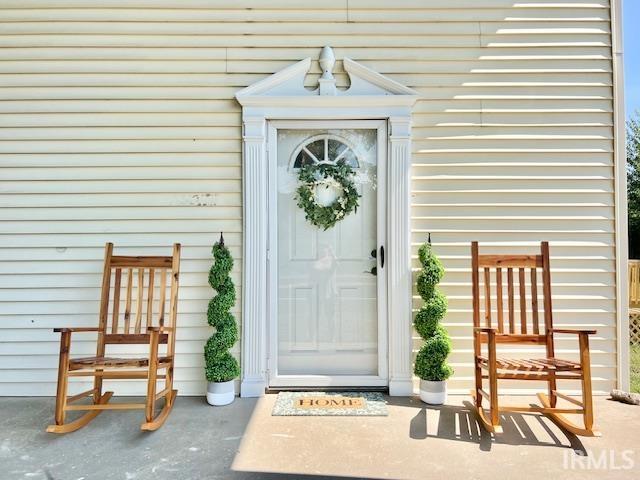 12632 Highway 71 Clinton, IN 47842 - Photo 2 of 34