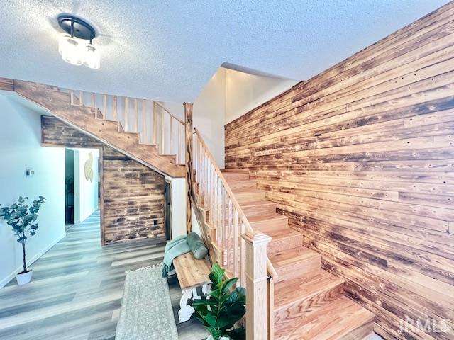 12632 Highway 71 Clinton, IN 47842 - Photo 7 of 34