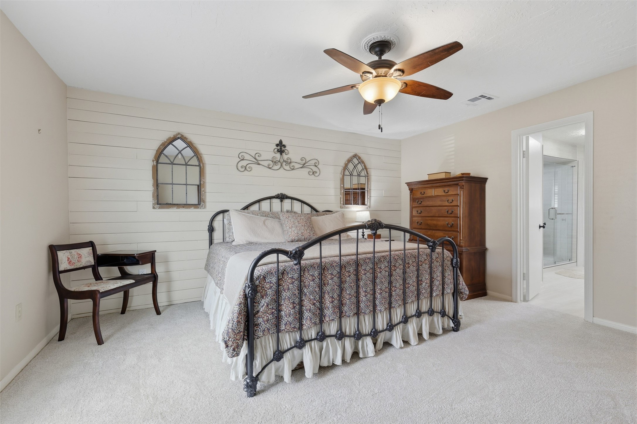 3415 Flickering Candle Drive Spring, TX 77388 - Photo 18 of 36 a very nice looking room with a ceiling fan
