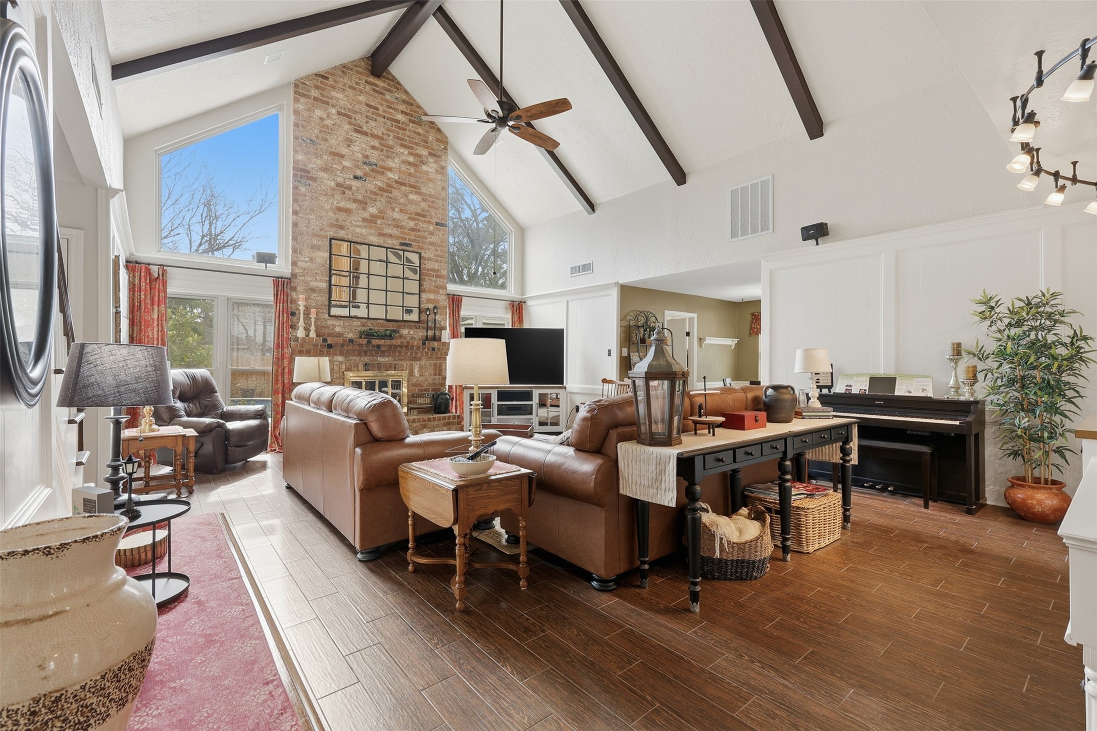 3415 Flickering Candle Drive Spring, TX 77388 - Photo 3 of 36 a living room with furniture wooden floor and dining table