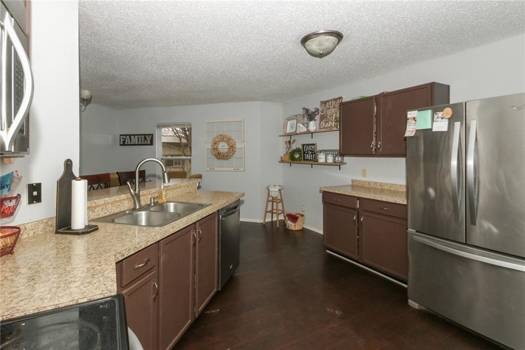 511 Tomahawk Street Sheridan, IN 46069 - Photo 13 of 30 Gallery Image 13