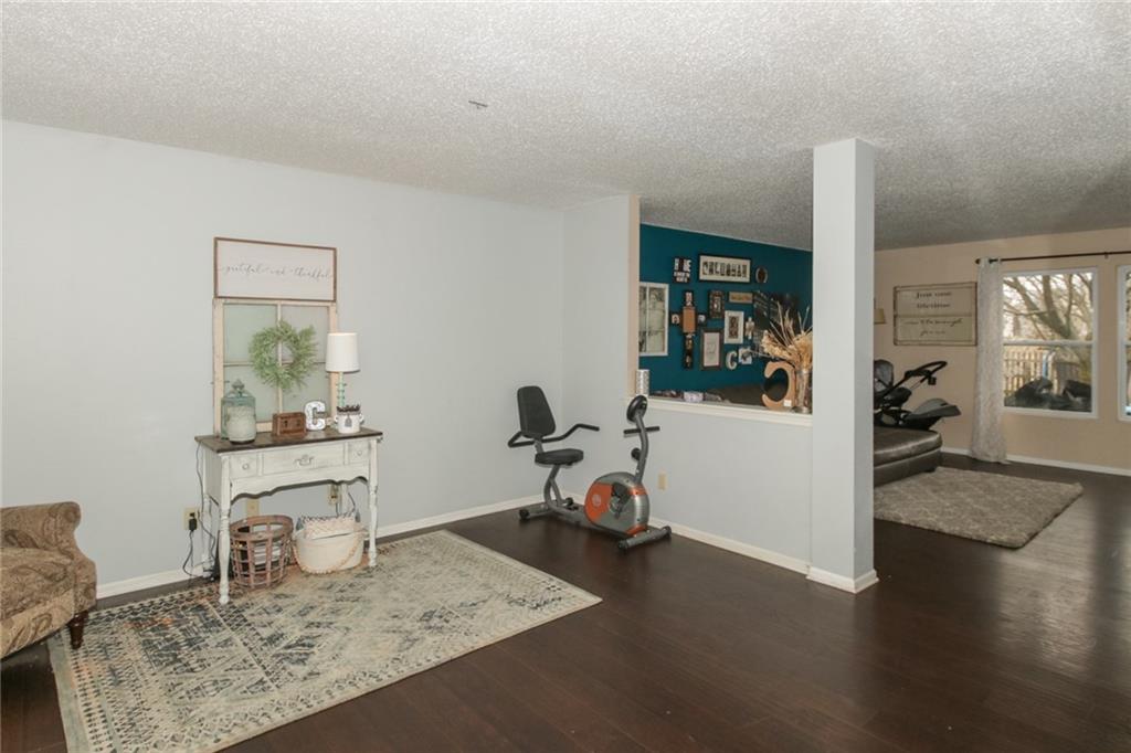 511 Tomahawk Street Sheridan, IN 46069 - Photo 5 of 30 Gallery Image 5
