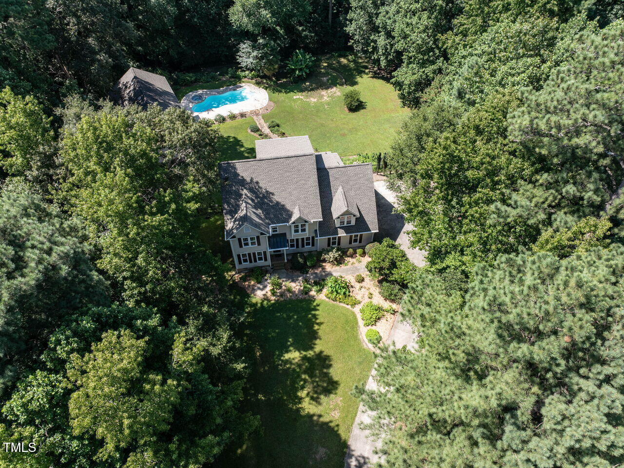 2129 Beneventum Court Raleigh, NC 27606 - Photo 54 of 96 053-1280x960-photo
