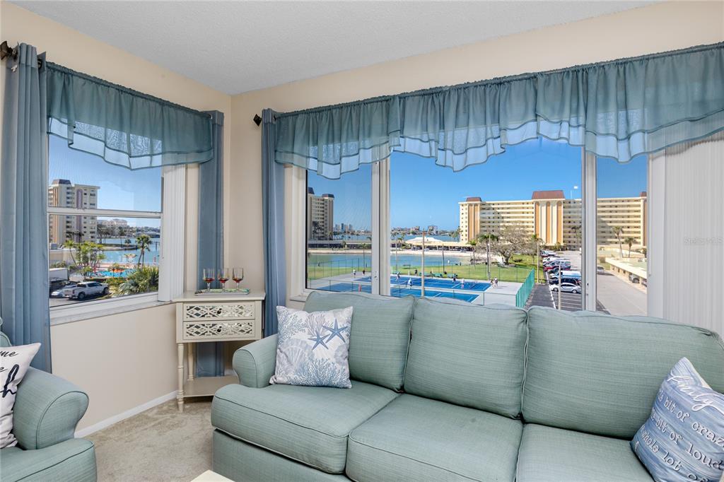 4650 Cove Circle, Unit 409 St. Petersburg, FL 33708 - Photo 17 of 41