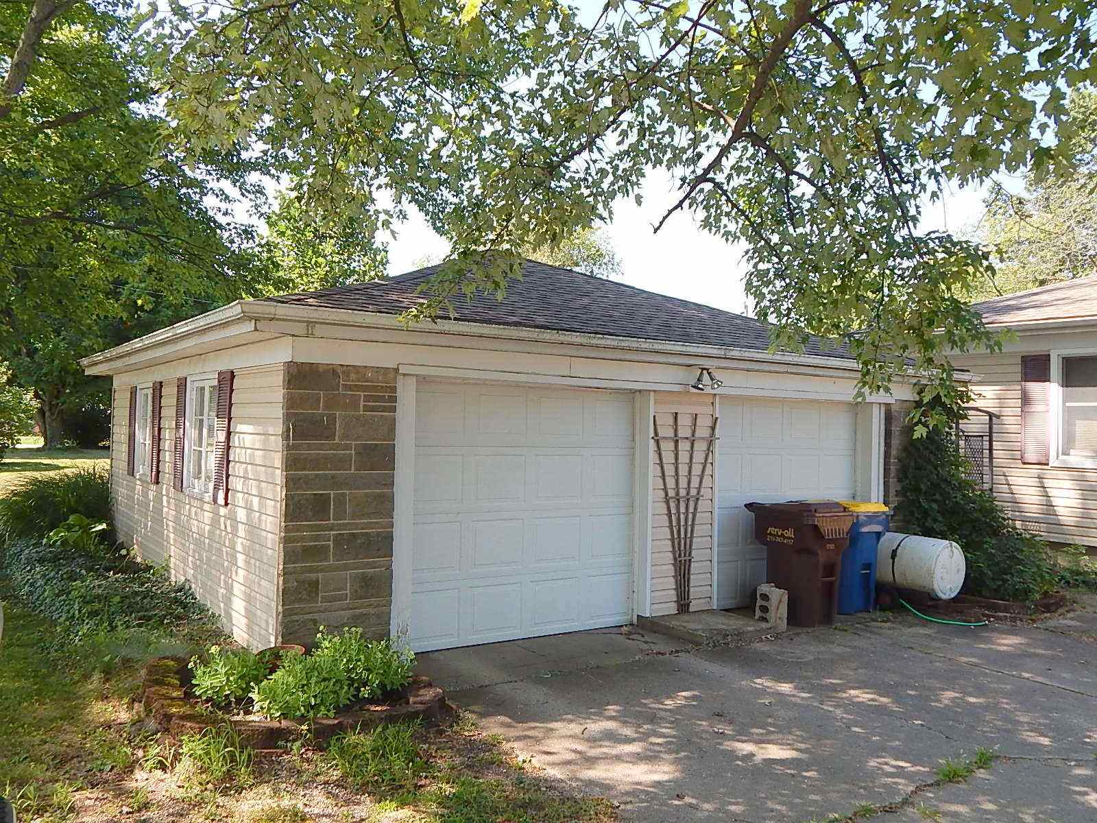212 Davis Road Ossian, IN 46777 - Photo 19 of 24 Gallery Image 19