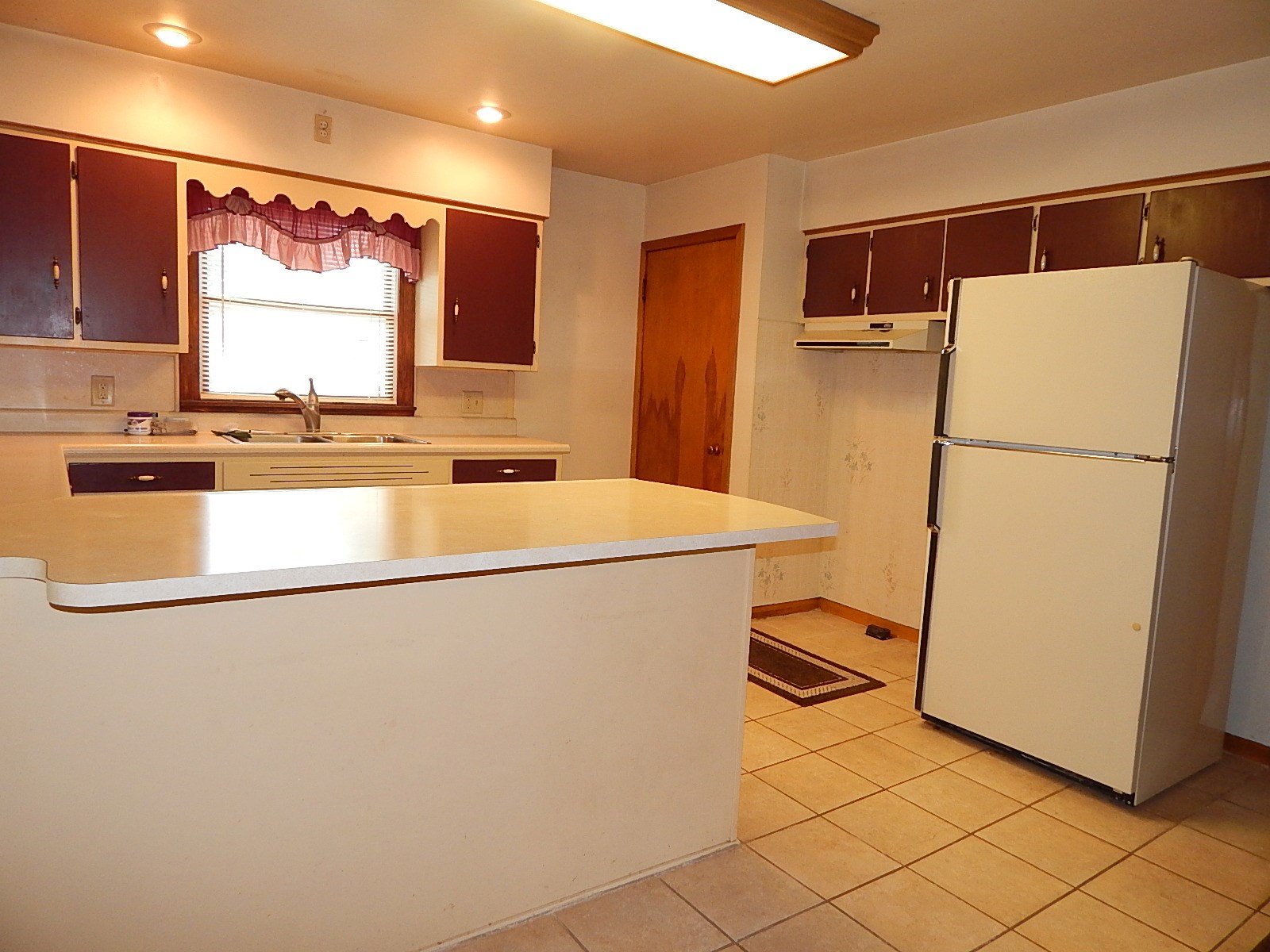 212 Davis Road Ossian, IN 46777 - Photo 7 of 24 Gallery Image 7