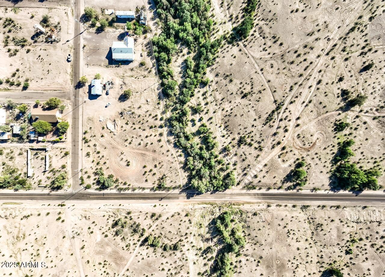 0 West Indian Road, Unit 1 Gila Bend, AZ 85337 - Photo 13 of 16 a view of wooden floor and a pot