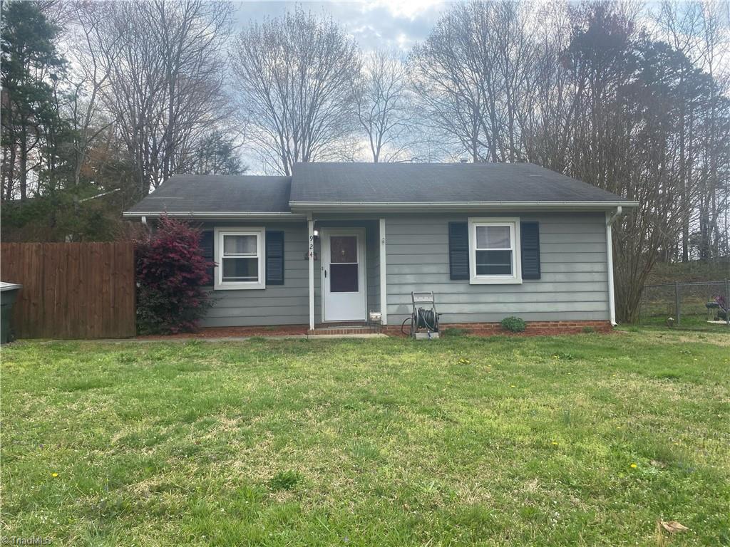 924 Meadowbrook Road Asheboro, NC 27203 - Photo 2 of 17 Gallery Image 2