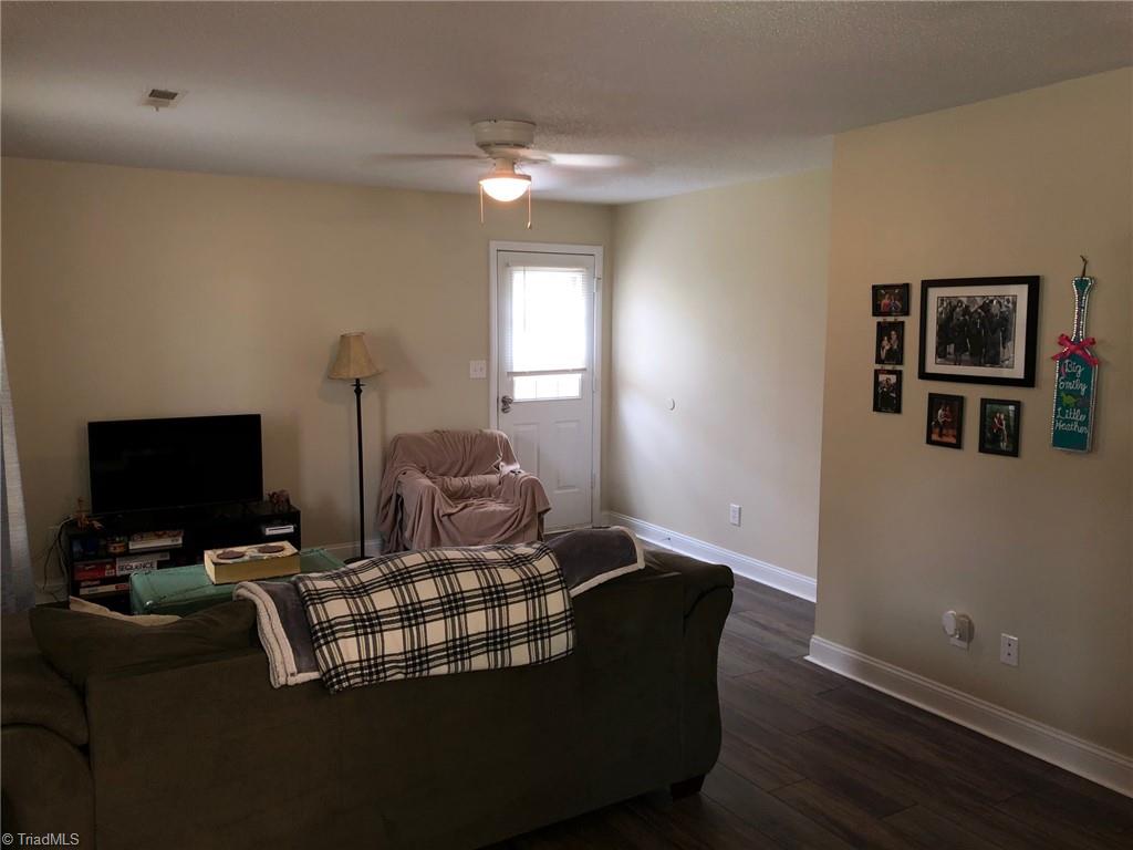 924 Meadowbrook Road Asheboro, NC 27203 - Photo 6 of 17 Gallery Image 6