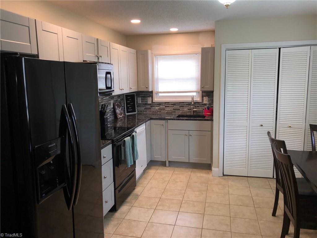 924 Meadowbrook Road Asheboro, NC 27203 - Photo 8 of 17 Gallery Image 8