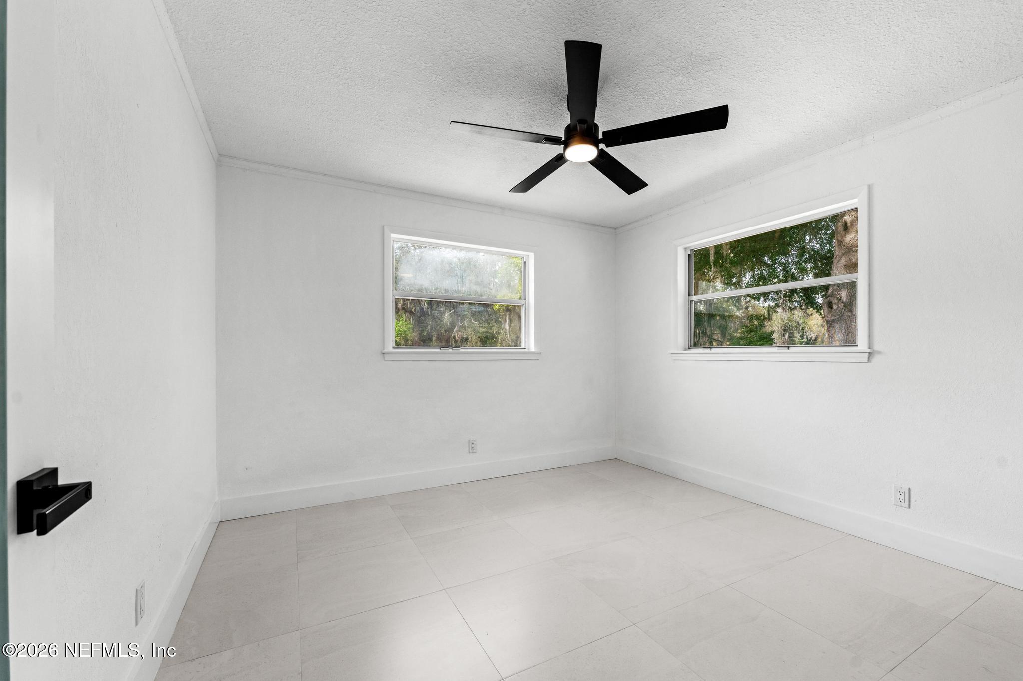4013 Rogero Road Jacksonville, FL 32277 - Photo 25 of 32 ROOM 3