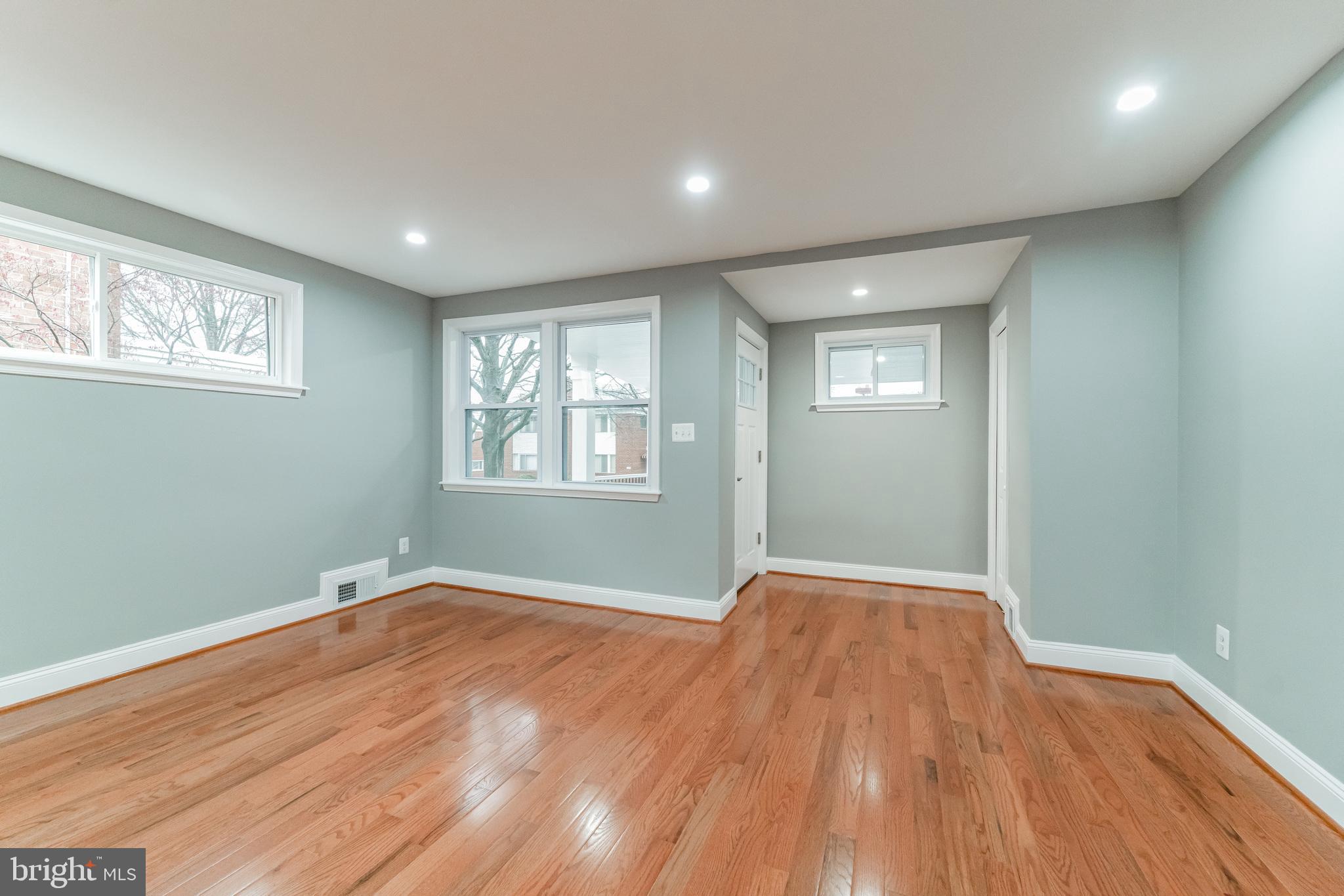 5206 12th Street Northeast Washington, DC 20011 - Photo 3 of 30