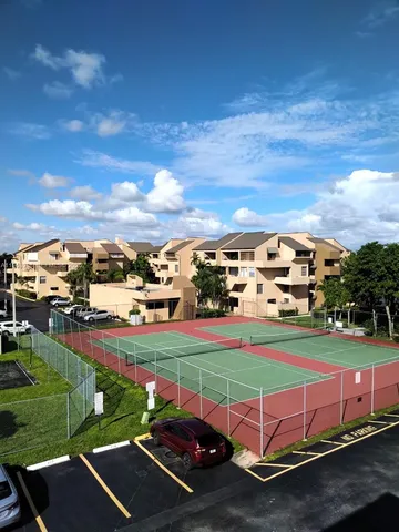 $2,350 | 10700 Southwest 108th Avenue, Unit C416, Miami, FL 33176