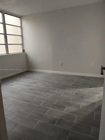 $2,350 | 10700 Southwest 108th Avenue, Unit C416, Miami, FL 33176