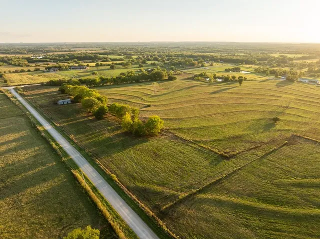 $222,200 | 6 South Rush Road, Archie, MO 64725