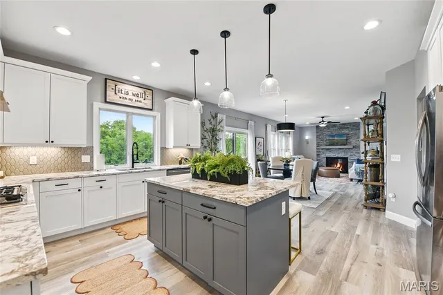 $625,000 | 33 Grantham Estates Drive, Wentzville, MO 63385