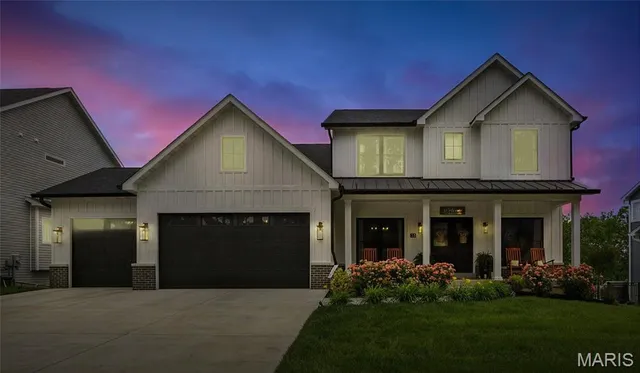 $625,000 | 33 Grantham Estates Drive, Wentzville, MO 63385