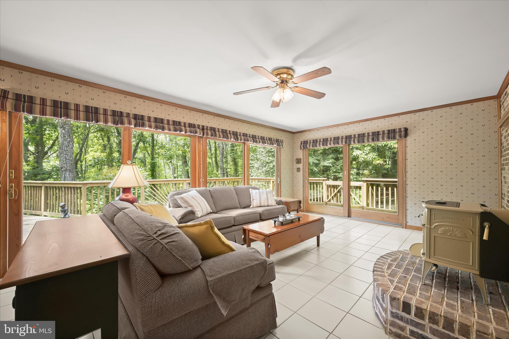 3391 Salem Bottom Road Westminster, MD 21157 - Photo 28 of 82 Family Room - Access to Deck