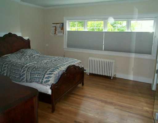 5528 Raleigh Street Pittsburgh, PA 15217 - Photo 6 of 8 Master Bedroom.