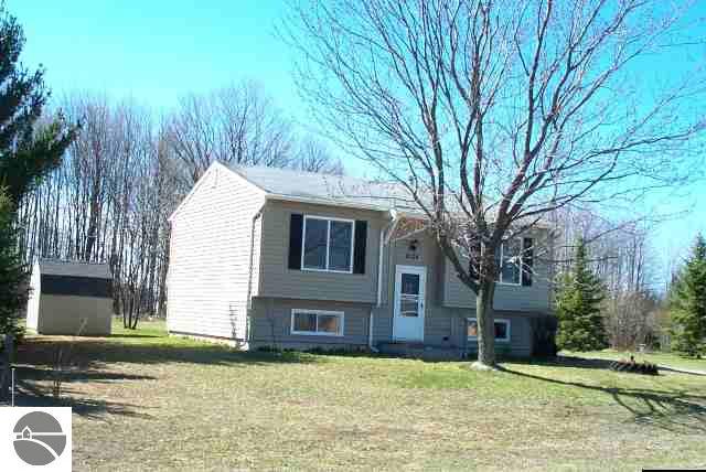 2174 Gary Road Traverse City, MI 49685 - Photo 1 of 9 1686650.JPG
