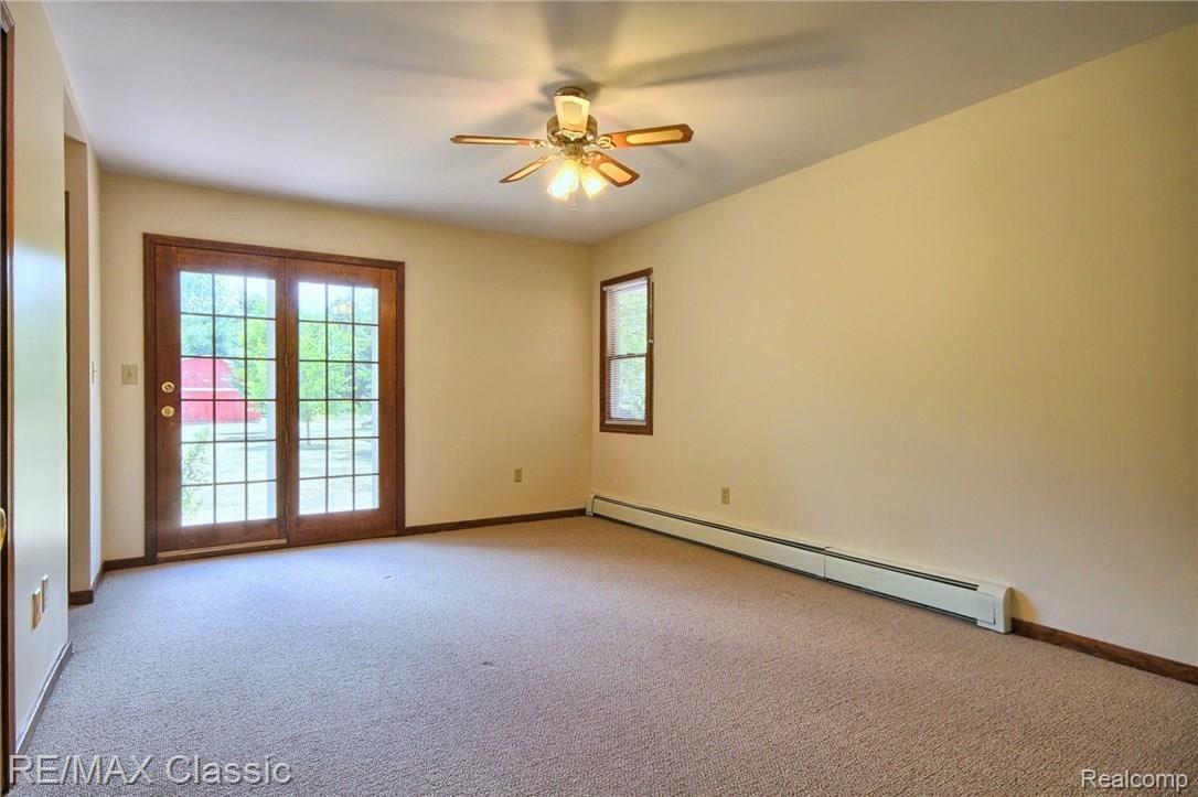 46047 Bemis Road Belleville, MI 48111 - Photo 12 of 30 Master_Bedroom.jpg