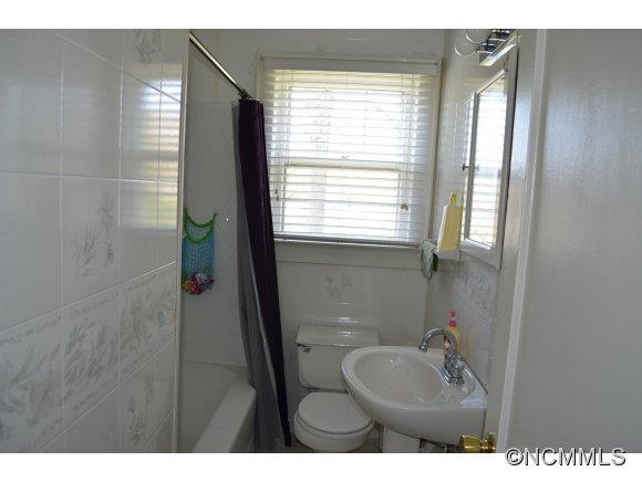 127 Jolly Road Old Fort, NC 28762 - Photo 12 of 14 Gallery Image 12