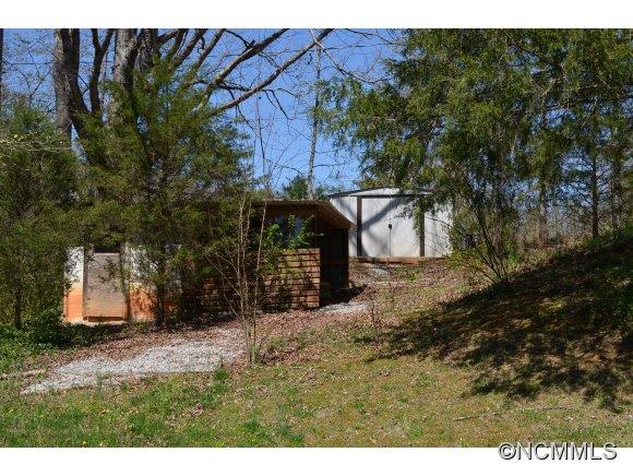 127 Jolly Road Old Fort, NC 28762 - Photo 4 of 14 Gallery Image 4