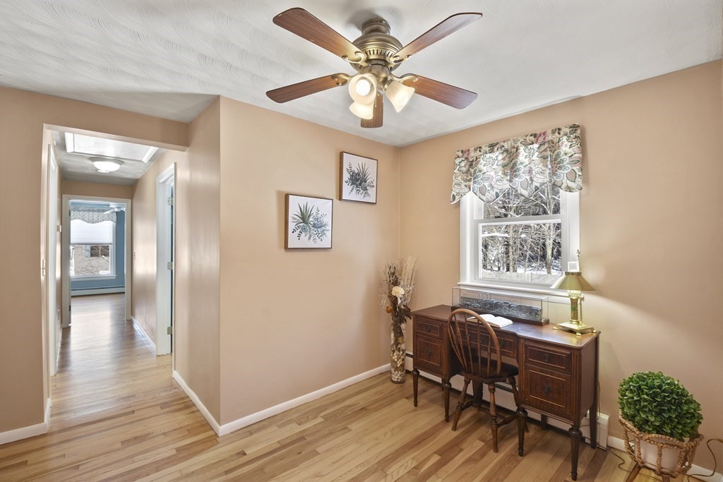 37 County Road Andover, MA 01810 - Photo 14 of 26