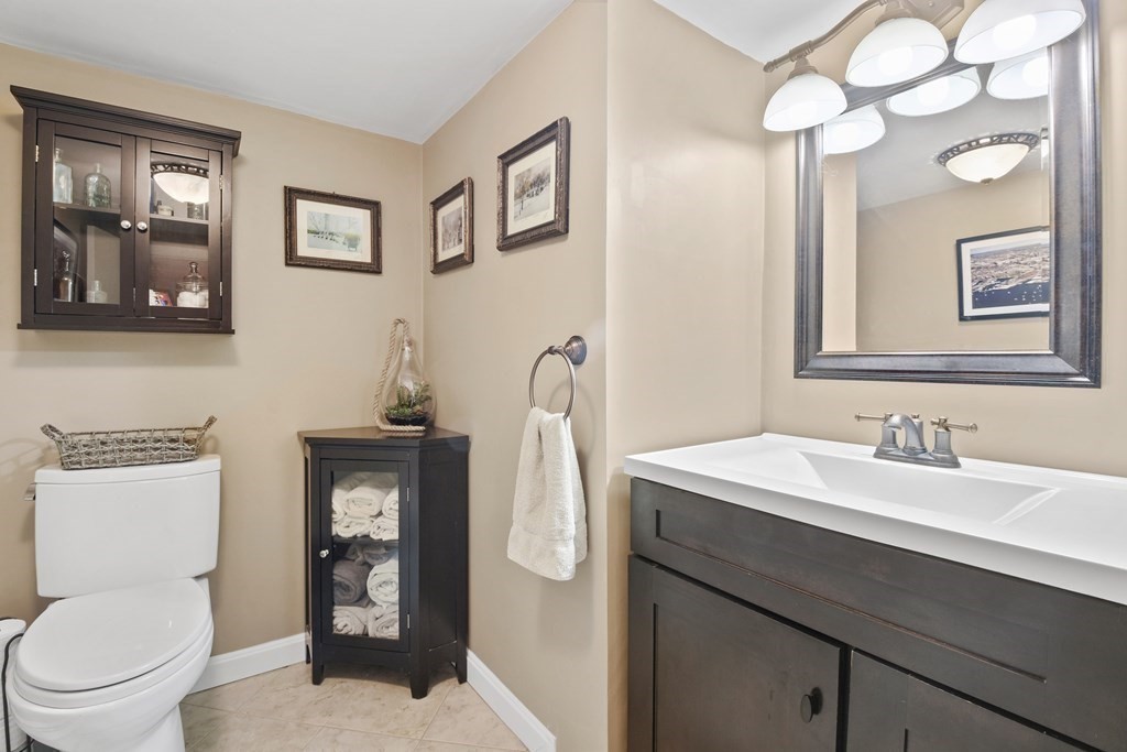 37 County Road Andover, MA 01810 - Photo 22 of 26