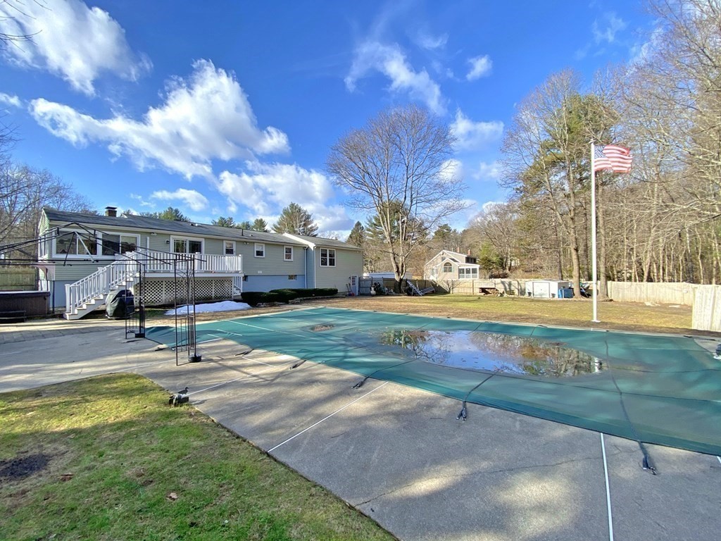 37 County Road Andover, MA 01810 - Photo 4 of 26