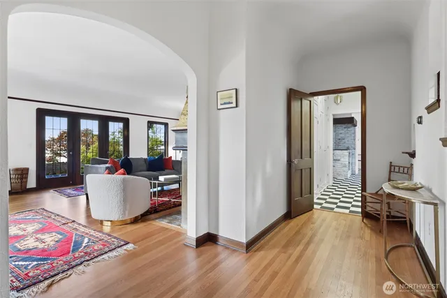 $1,950,000 | 16349 Maplewild Avenue Southwest, Burien, WA 98166