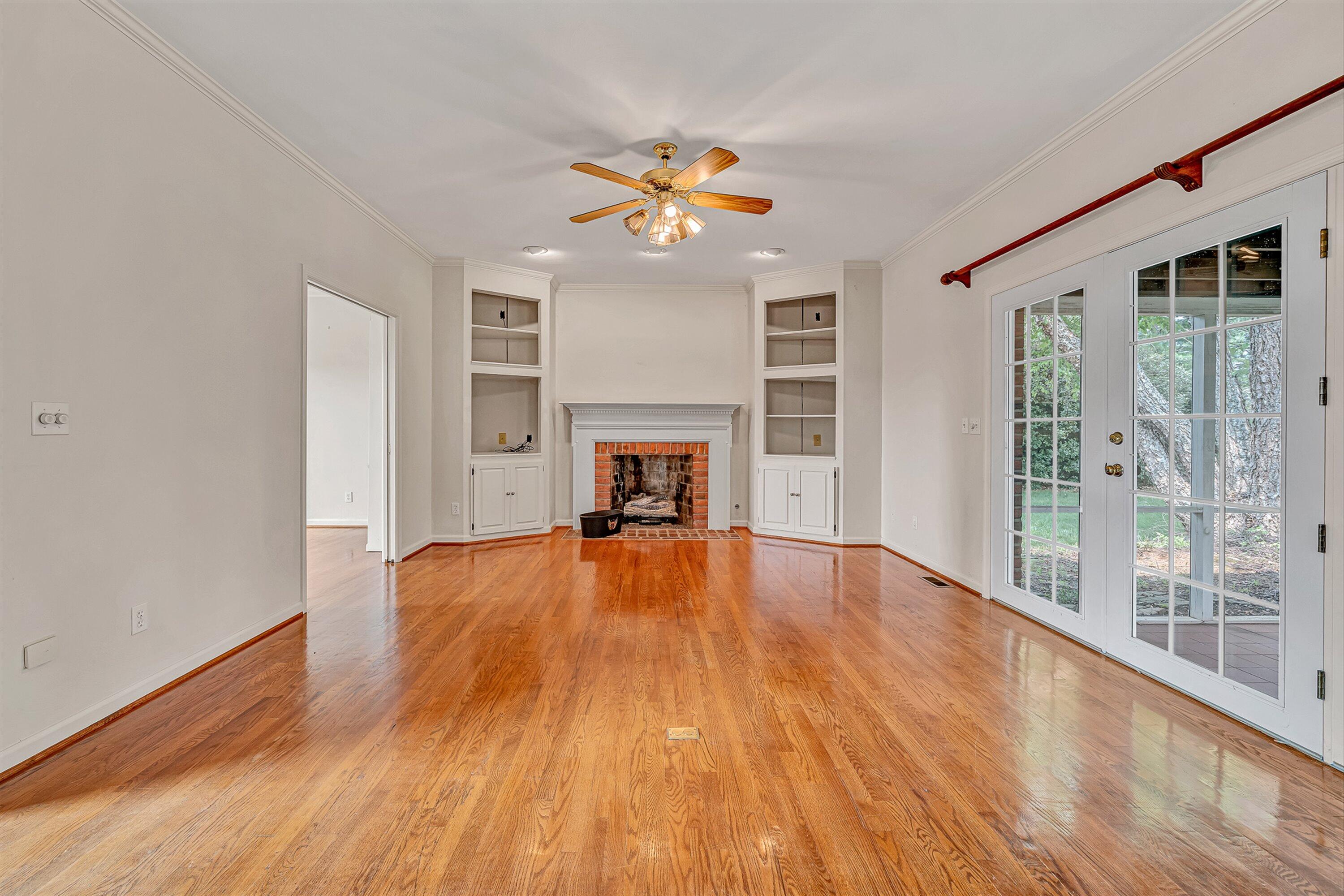 1840 Mountain View Road Vinton, VA 24179 - Photo 14 of 47 14-VM-05643