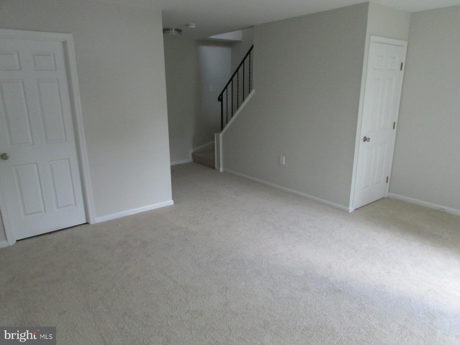 2029 South Glebe Road Arlington, VA 22206 - Photo 11 of 14 a view of an empty room
