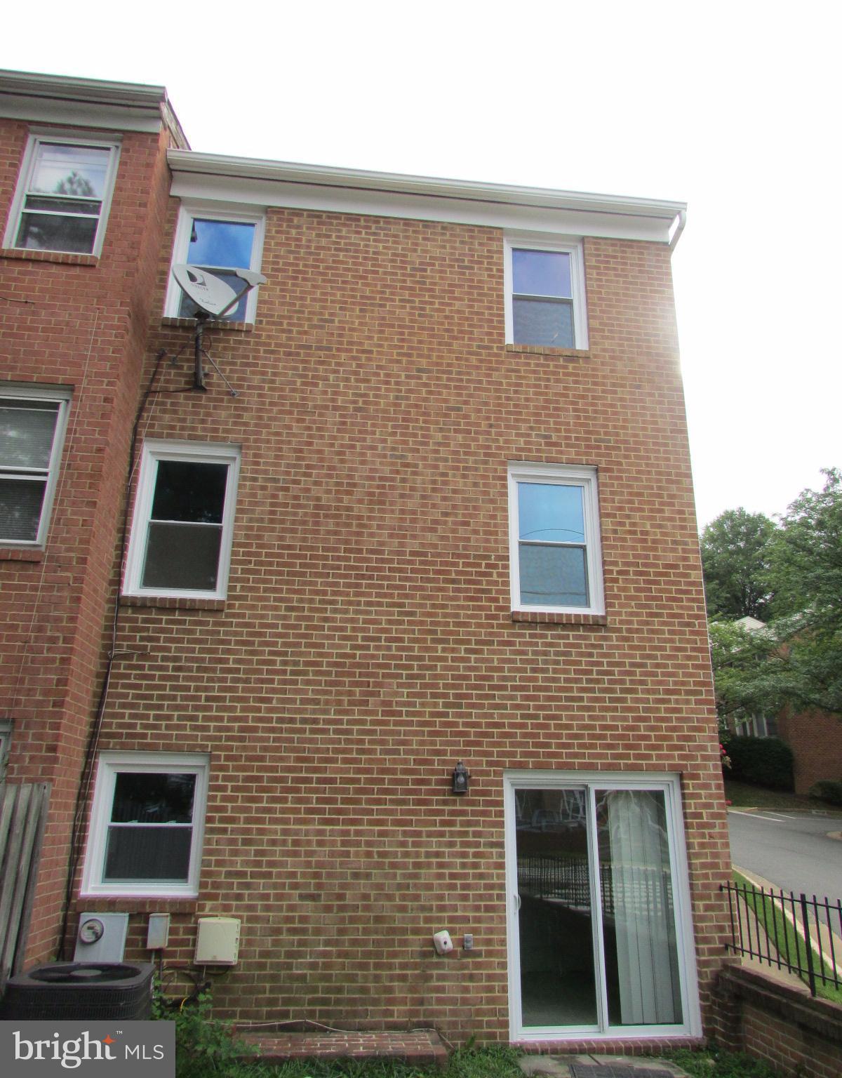 2029 South Glebe Road Arlington, VA 22206 - Photo 14 of 14 a building view with a brick wall