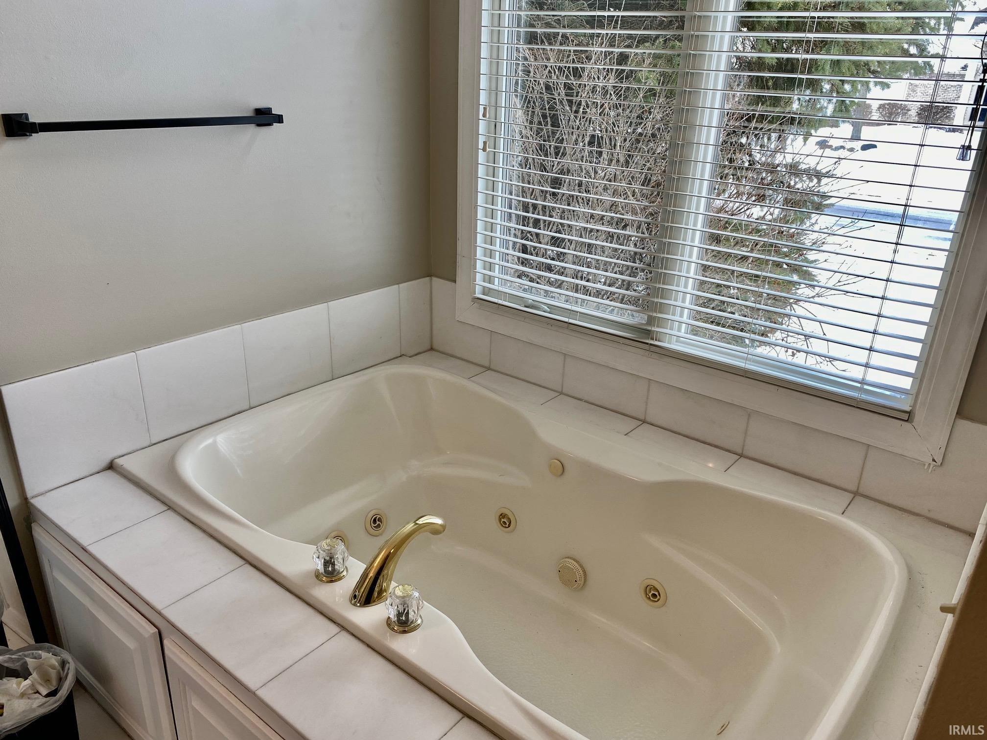 310 Calash Run Fort Wayne, IN 46845 - Photo 22 of 35