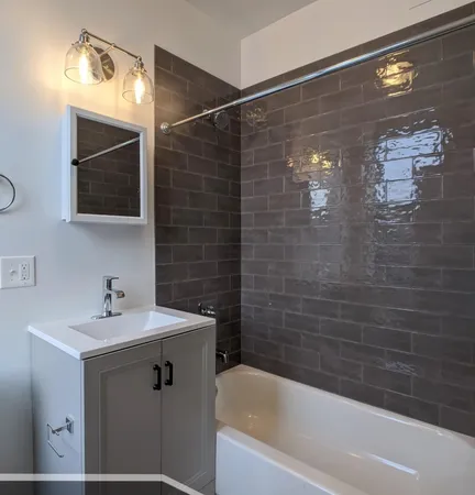 $3,295 | 3405 West Fullerton Avenue, Unit 2, Chicago, IL 60647