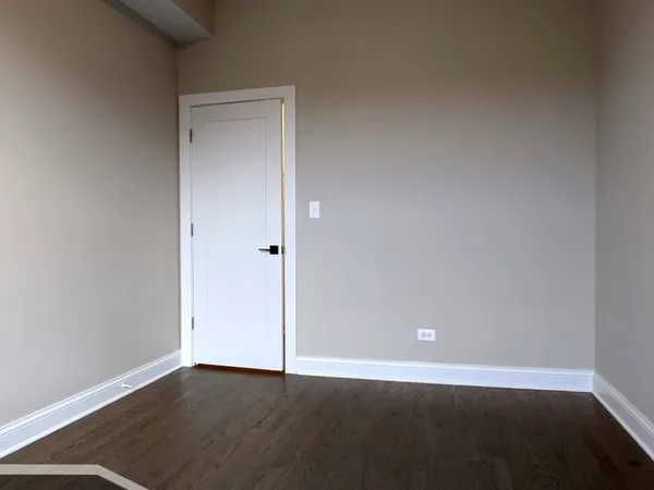 $3,295 | 3405 West Fullerton Avenue, Unit 2, Chicago, IL 60647