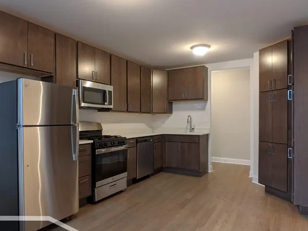 $3,295 | 3405 West Fullerton Avenue, Unit 2, Chicago, IL 60647