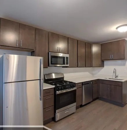 $3,295 | 3405 West Fullerton Avenue, Unit 2, Chicago, IL 60647