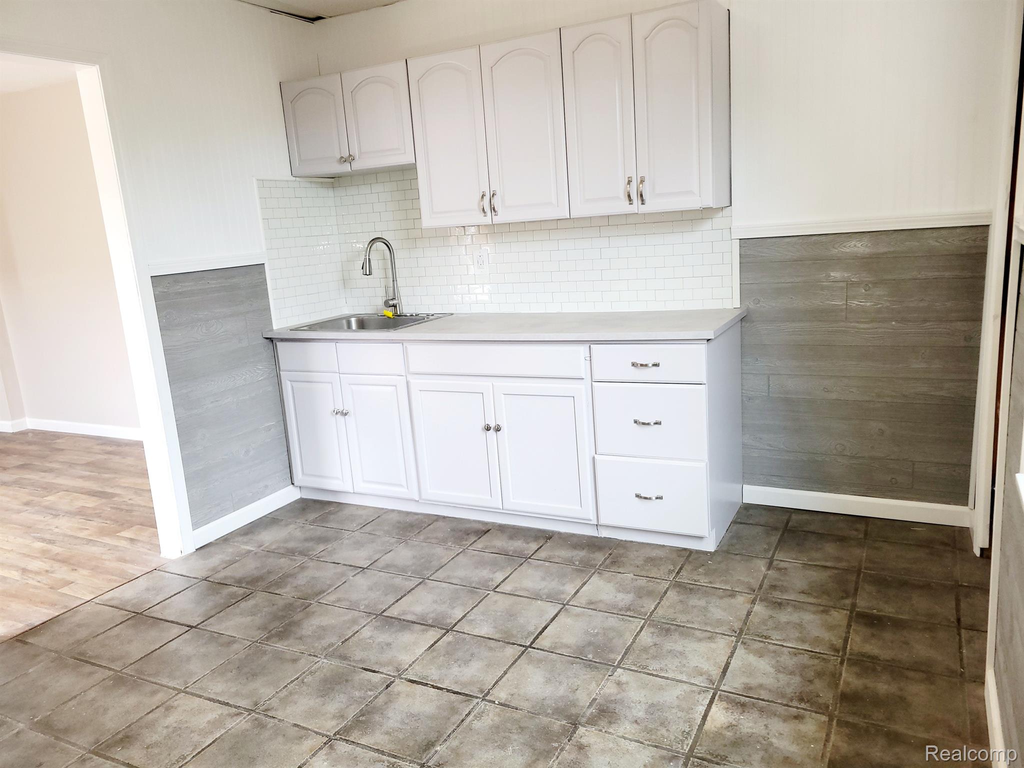 37 Perrin Street River Rouge, MI 48218 - Photo 7 of 32 Gallery Image 7