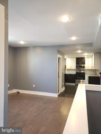 $1,550 | 2001 South 17th Street, Unit 3, Philadelphia, PA 19145