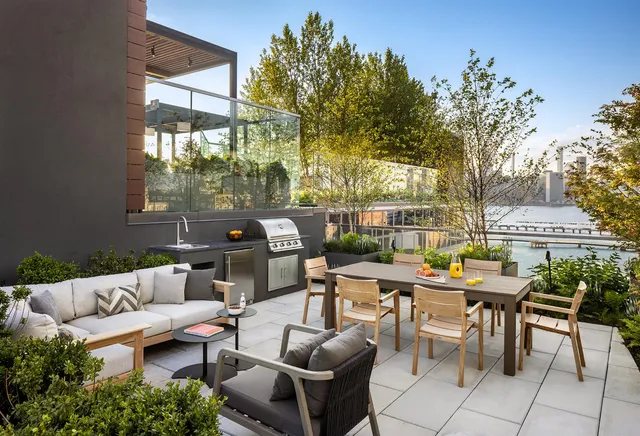 $8,479 | 60 Wharf Drive, Unit 828 | Greenpoint