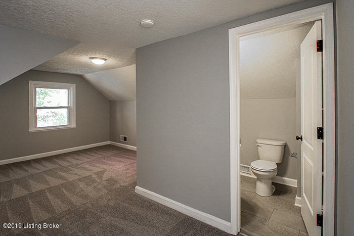 2905 Ralph Avenue Louisville, KY 40216 - Photo 27 of 36 _MG_8030