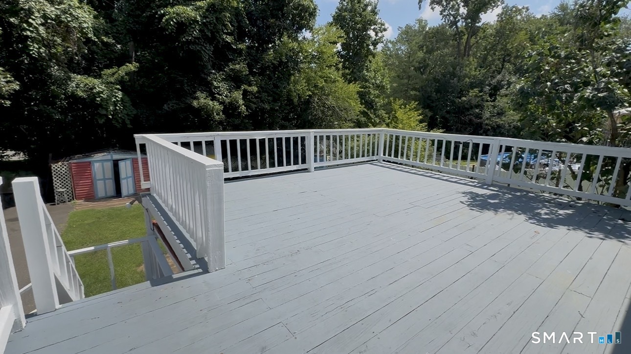 43 Meadowbrook Road Danbury, CT 06811 - Photo 12 of 13 Gallery Image 12